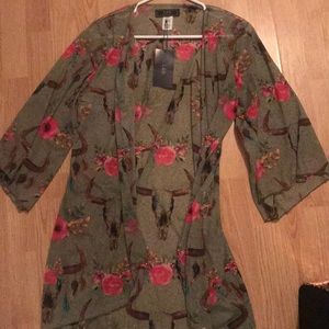 Size small bull skull duster olive green NWT